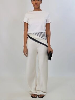 High-Waist whiye Wide-Leg satin Pants